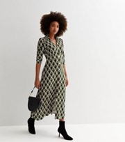New Look Green Geometric Collared 3/4 Sleeve Midi Dress
